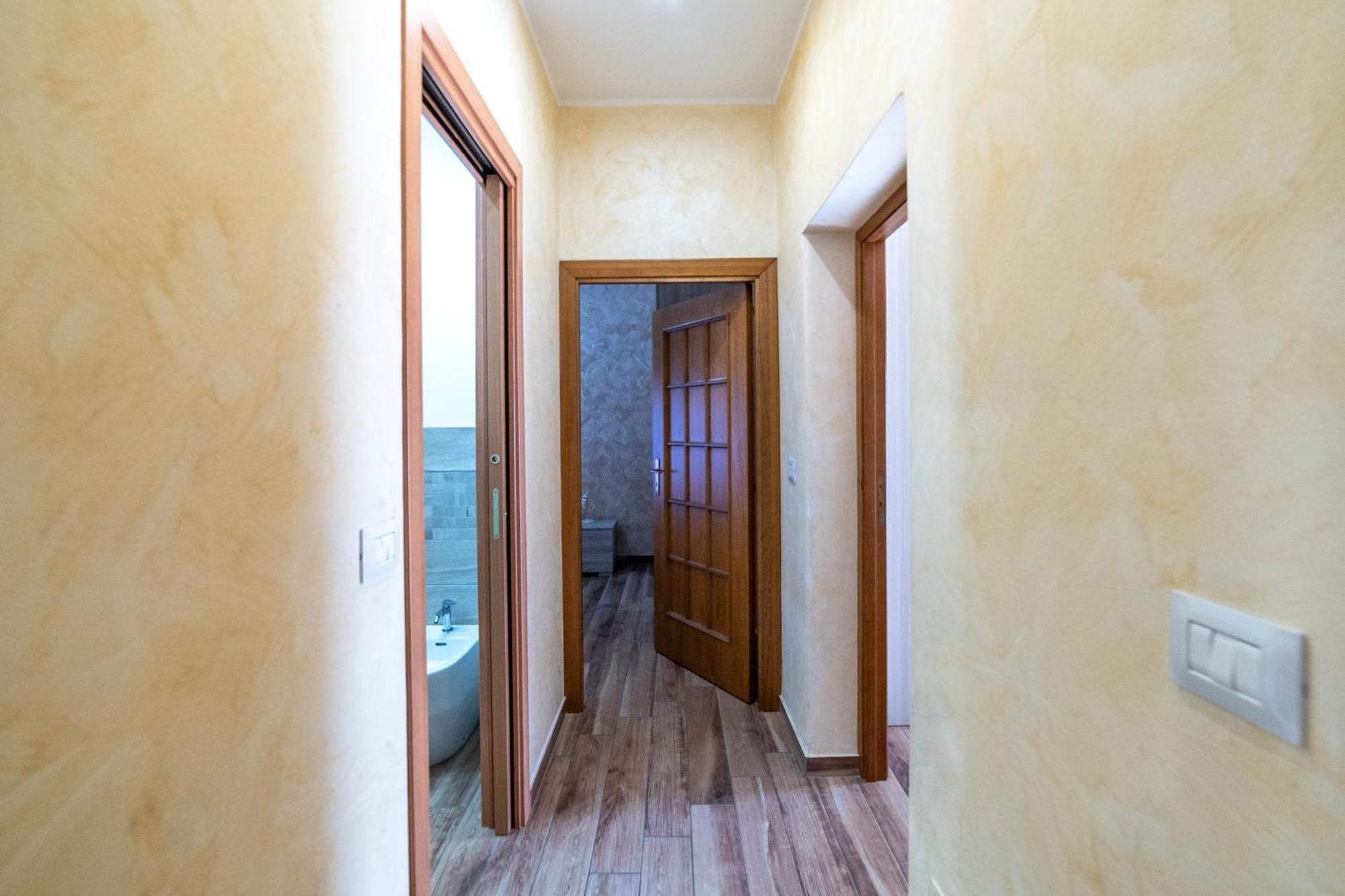 Casa La Scivola Apartment คาตาเนีย ภายนอก รูปภาพ